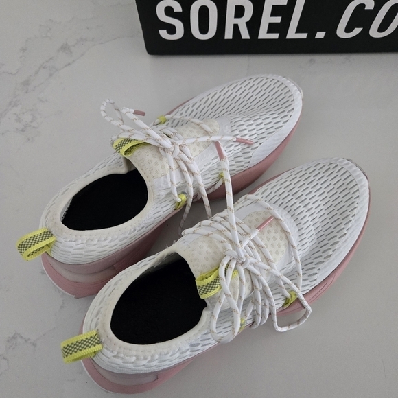 Sorel Kinetic Impact Lace-Up Chunky Sneaker White Eraser Pink Size 8 - Picture 3 of 7